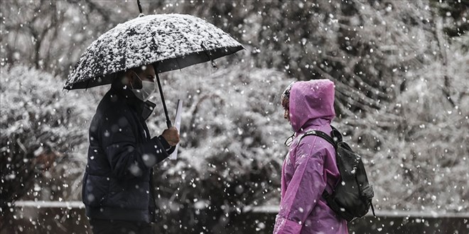 Meteorolojiden 4 il i�in kar ve sa�anak uyar�s�