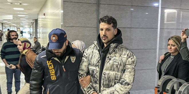 Fenomen Kerimcan Durmaz'a 1 y�l 8 ay hapis cezas�