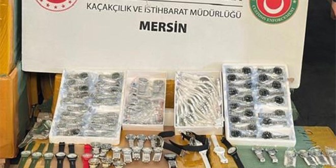 1,5 milyar lira de�erinde 116 bin ka�ak kol saati ele ge�irildi