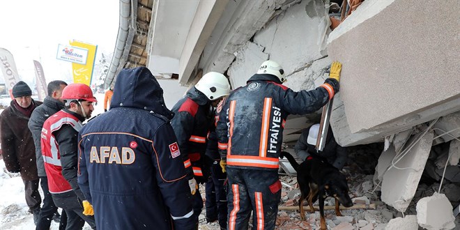 AFAD ekipleri: Her 6 �ubat'ta o geceyi yeniden ya��yoruz - Son Dakika Haber