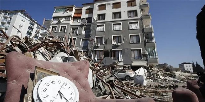 B�y�k depremin ���nc� y�l�... 14 milyon ki�iyi etkiledi - Son Dakika Haber