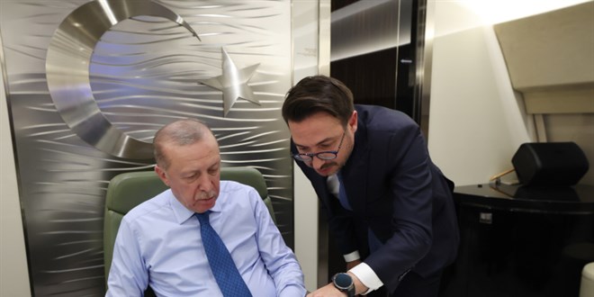 Cumhurba�kan� Erdo�an, AA'n�n "Y�l�n Kareleri" oylamas�na kat�ld�