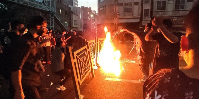 PJAK'a y�nelik operasyonda, 11 ki�i g�zalt�na al�nd� - Son Dakika Haber