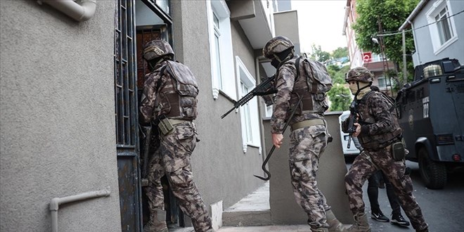 K�r�ehir merkezli ter�r �rg�t� DEA� operasyonunda 12 zanl� tutukland�