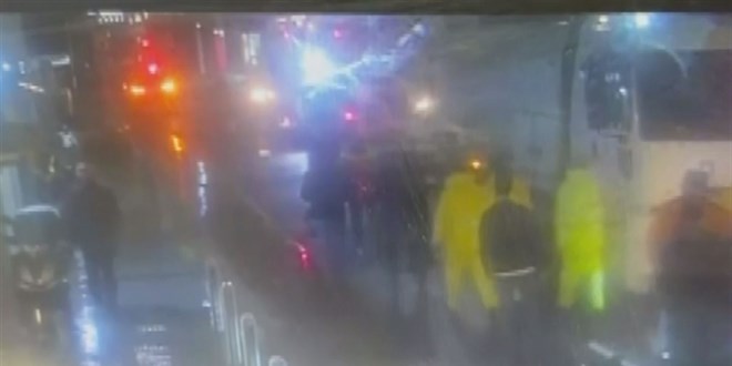 Tart��t��� �ZSU �al��an�n�n kula��n� �s�r�p kopard�