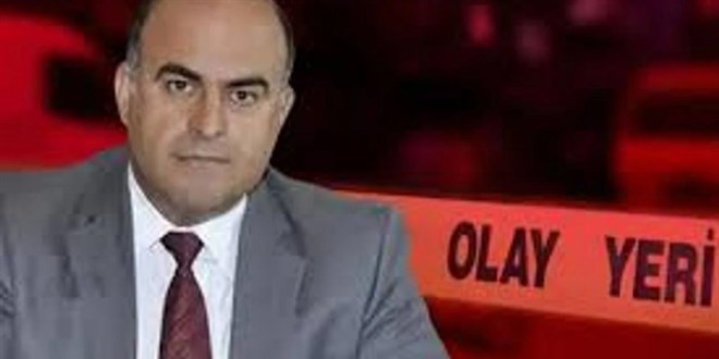 Eski belediye ba�kan�n� o�lu baltayla �ld�rd�