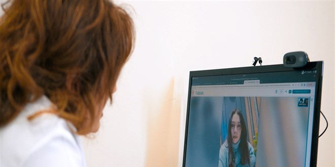 Sigaray� b�rakmak art�k bir t�k uzakta: 81 ilde �evrim i�i poliklinik d�nemi!