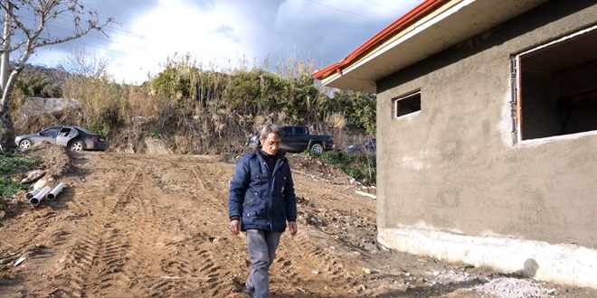 Bakan Kurum'dan orman yang�n�nda evi yanan 'Cavit amca'ya ili�kin payla��m