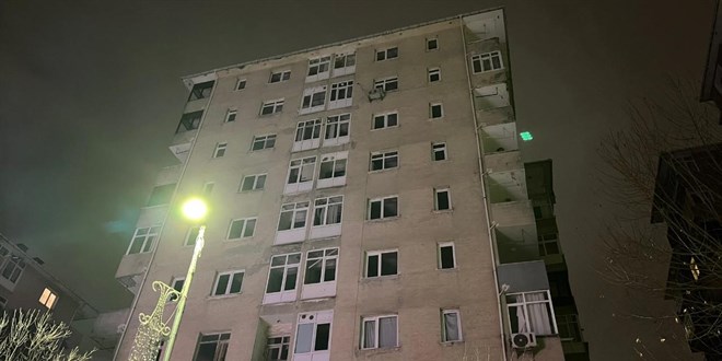 K���k�ekmece'de riskli yap� oldu�u belirlenen 10 katl� bina tahliye edildi