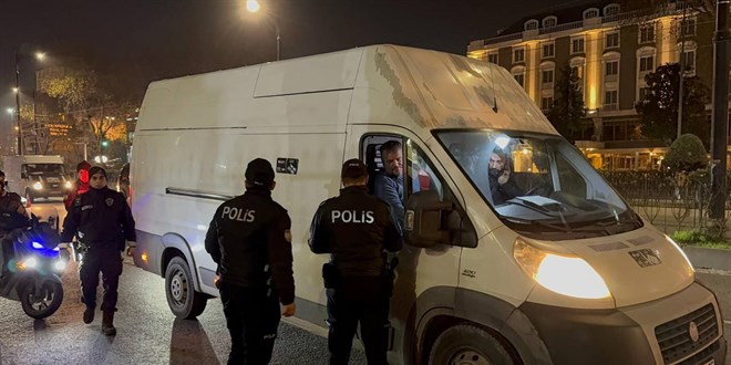 'Huzur �stanbul' uygulamas�nda 1109 ��pheli g�zalt�na al�nd�