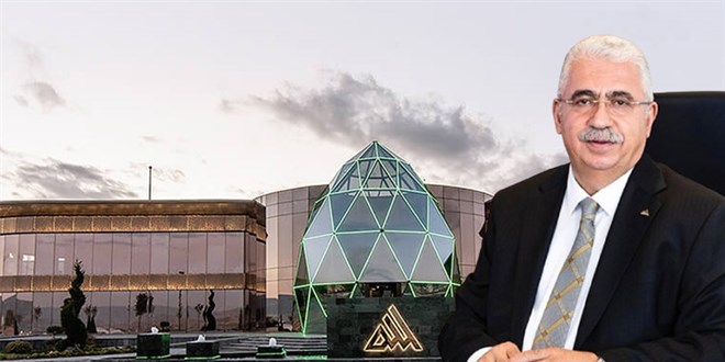 Ahlat�� Holding hakk�nda kara para ve ka�ak��l�k soru�turmas�