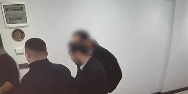 Uyu�turucu operasyonunda usuls�zl�k: Polis ve avukat tutukland�