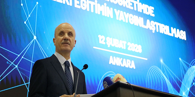 �zvar a��klad�: 2 haftal�k staj bitti, 1 d�nem i� yerinde e�itim geliyor