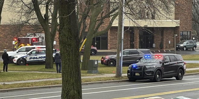 ABD'de �niversitedeki silahl� sald�r�da 2 ki�i �ld�, 1 ki�i yaraland� - Son Dakika Haber