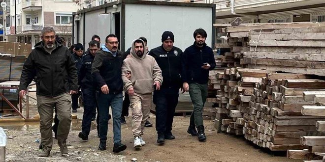 H�k�met kona�� in�aat�nda maa� krizi - Son Dakika Haber