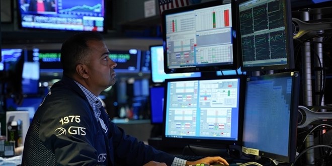 Eski IMF Ba�kan Yard�mc�s� Min'den 'dolar' uyar�s�