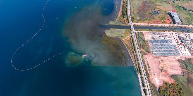 �zmit K�rfezi 110 bin kamyon �amurdan temizlendi - Son Dakika Haber