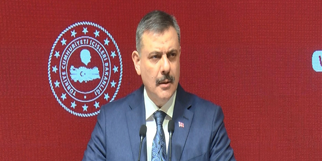 Bakan �ift�i rakam verdi: ��te g�n�ll� d�n�� yapan Suriyeli say�s�! - Son Dakika Haber