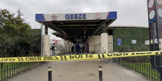 Tren istasyonunda s�n�f ��retmeni olan e�ini �ld�ren ��pheli tutukland� - Son Dakika Haber