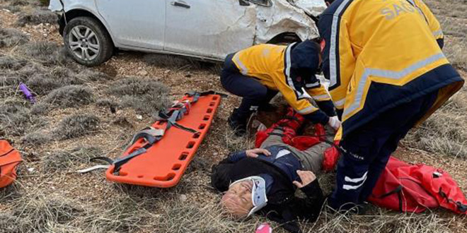 E�ini b��aklayan �ah�s ka�arken kaza yapt�: Hayat�n� kaybetti - Son Dakika Haber