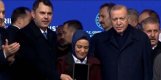 Bakan Kurum: Bu ba�ar� hikayesini sonuna kadar izlemek isteyeceksiniz