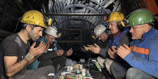 Yerin 120 metre alt�nda sahur sofras�