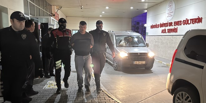 'Dur' ihtar�na uymayan cezaevi firarisi kovalamaca sonucu yakaland� - Son Dakika Haber