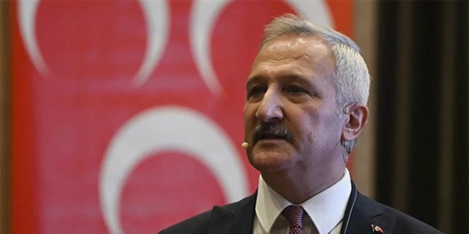 Eczac�l�k fak�ltesi kontenjanlar�n�n % 23 oran�nda azalt�lmas�na takdir