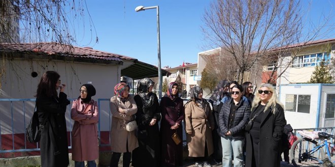 I�d�r'da 26 veli 'zorbal�k' iddias�yla �ocuklar�n� okula g�ndermiyor - Son Dakika Haber