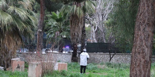 Ya�l� �ift cinayetini 'mavi po�et' detay� ��zd� - Son Dakika Haber