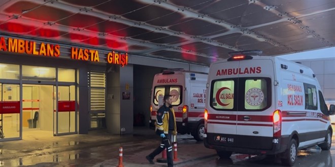 Ocakta unutulan yemekten ��kan gaz anne ve iki o�lunu zehirledi - Son Dakika Haber