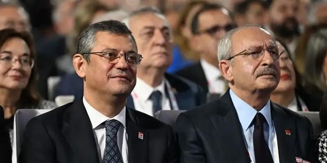 CHP i�inde muhalif toplant�: 13 Vekil bir araya geldi