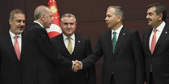 Erdo�an'dan Ali Yerlikaya a��klamas�: Farkl� zeminlerde �al��aca��z - Son Dakika Haber