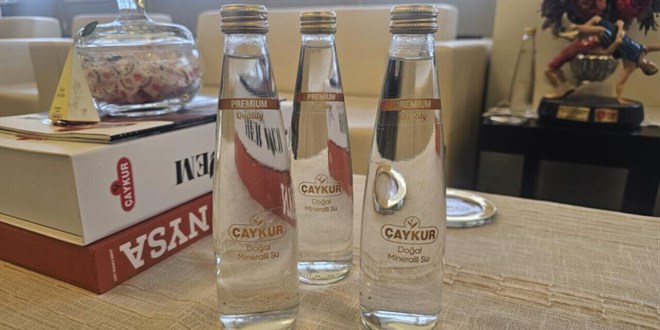 �AYKUR cam �i�e su sat��lar�na ba�lad�