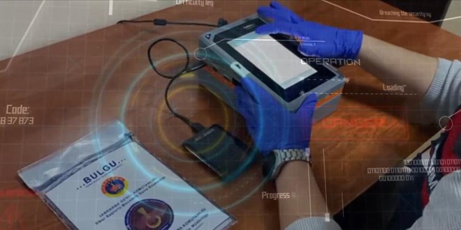 Adana merkezli 11 ilde siber doland�r�c�l�k operasyonu: 17 tutuklama