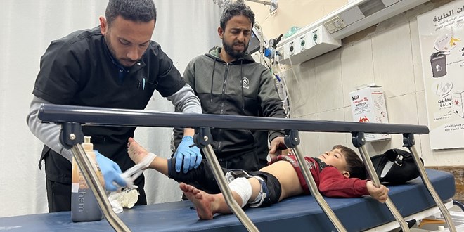 �srail, �ran'da okul vurdu: 60 ��renci �ld�