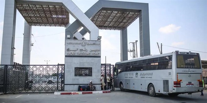 �srail, Refah kap�s� dahil Gazze'ye ge�i�leri kapatt� - Son Dakika Haber