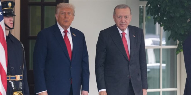 Cumhurba�kan� Erdo�an, Trump ile g�r��t�