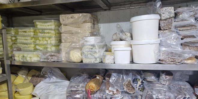 Rize'de t�ketime uygun olmayan 9,7 ton g�da imha edilecek - Son Dakika Haber