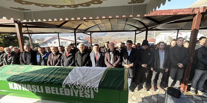 Kalp krizi kaza getirdi, �smail ��retmen hayat�n� kaybetti