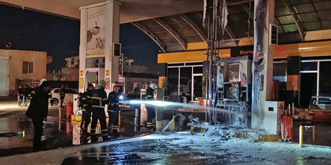 Siirt'te akaryak�t istasyonunda ��kan yang�n korkuttu