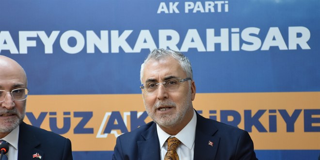 Bakan I��khan: Ne mutlu ki ba��m�zda Cumhurba�kan� Erdo�an var - Son Dakika Haber