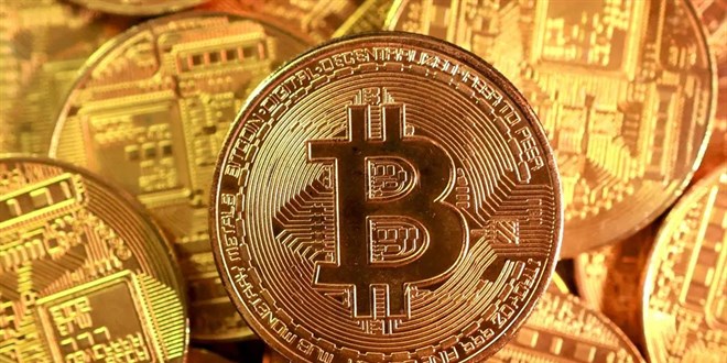 Bitcoin riskten besleniyor, 72 bin dolar a��ld�