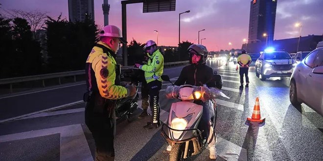 �stanbul trafi�inde kaynak��lara sabah s�rprizi - Son Dakika Haber