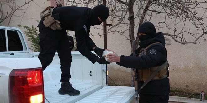 M�T destek verdi: Suriye'de DEA� h�cresi ��kertildi