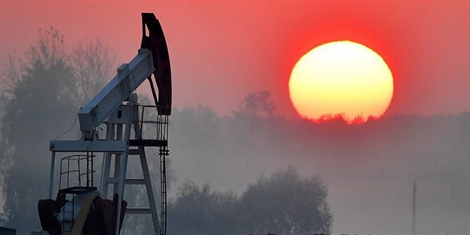 �ran'dan petrol tehdidi: 200 dolar�n �zerine ��kabilir