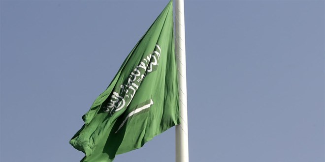 Suudi Arabistan: Hava saham�za giren 4 �HA imha edildi