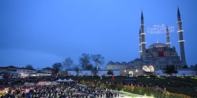 Edirne'de 'B�y�k Selimiye �ftar�'na 7 bin ki�i bekleniyor