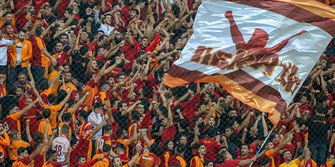 Galatasaray'a k�t� haber: Taraftar Liverpool ma��nda olamayacak! - Son Dakika Haber