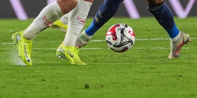 25. Haftan�n Panoramas�: Zirvede fark korunuyor!